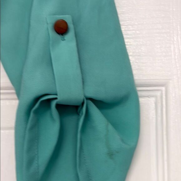 Charlie Jade Green Sheath Dress with Ruched Wrap Design - Picture 4 of 4